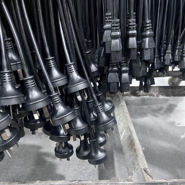 AU 3 Pin SAA Plug to IEC C13 Power Cord 10A 250V Australian Computer Power Cable with Stripped Tinned End Manufacturer