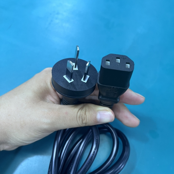 SAA AU Plug to IEC C13 Power Cord 10A 250V Computer Power Cable Manufacturer