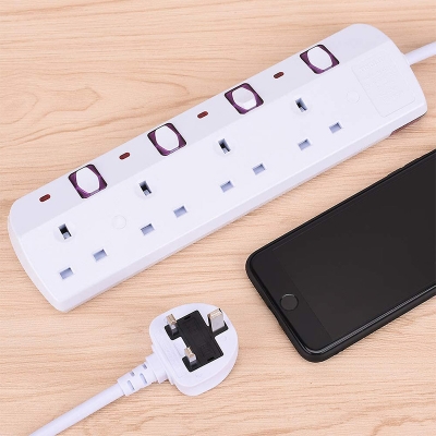 4 Gang Individually Switched UK Mains Power Extension Strip 2m Cable