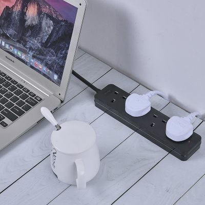 White UK Power Strip