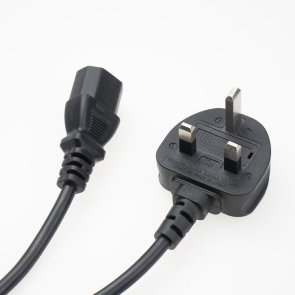 UK Plug to IEC C13 Power Cord Wholesale BS1363 Power Cable for Household Appliances
