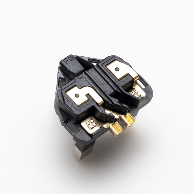 UK Plug Insert with 1 PP Plastic Pin for Electrical Appliance
